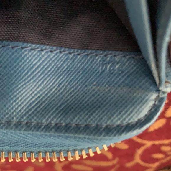 Authentic Prada long zip around bow wallet - Picture 10 of 12